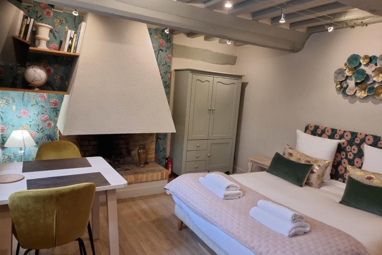 The Saint Jean Suite - Cozy For 2 - Center Honfleur With Fireplace Exterior photo